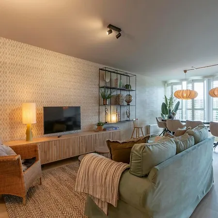 In Groote Keeten Near Lägenhet *