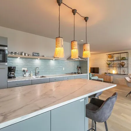 In Groote Keeten Near Apartamento